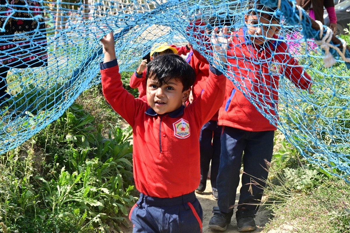 School outdoor playground backdrop